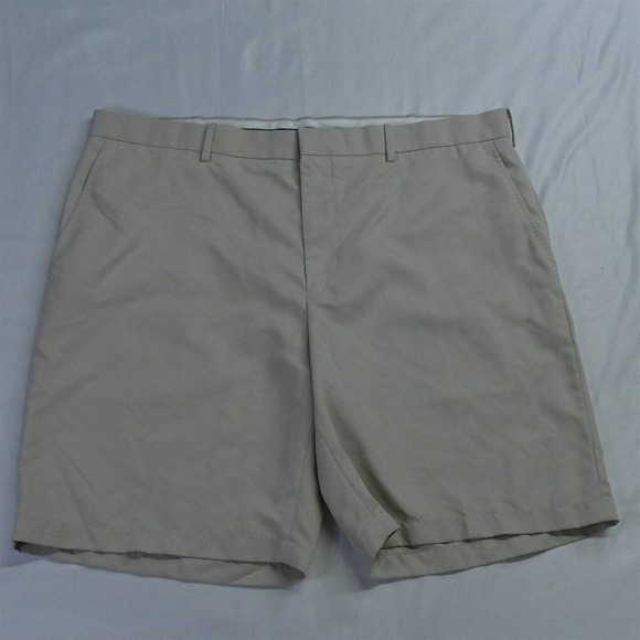 Jack Nicklaus 40‎ x 9" Khaki Stretch Tech Golf Chino Shorts - Picture 1 of 7